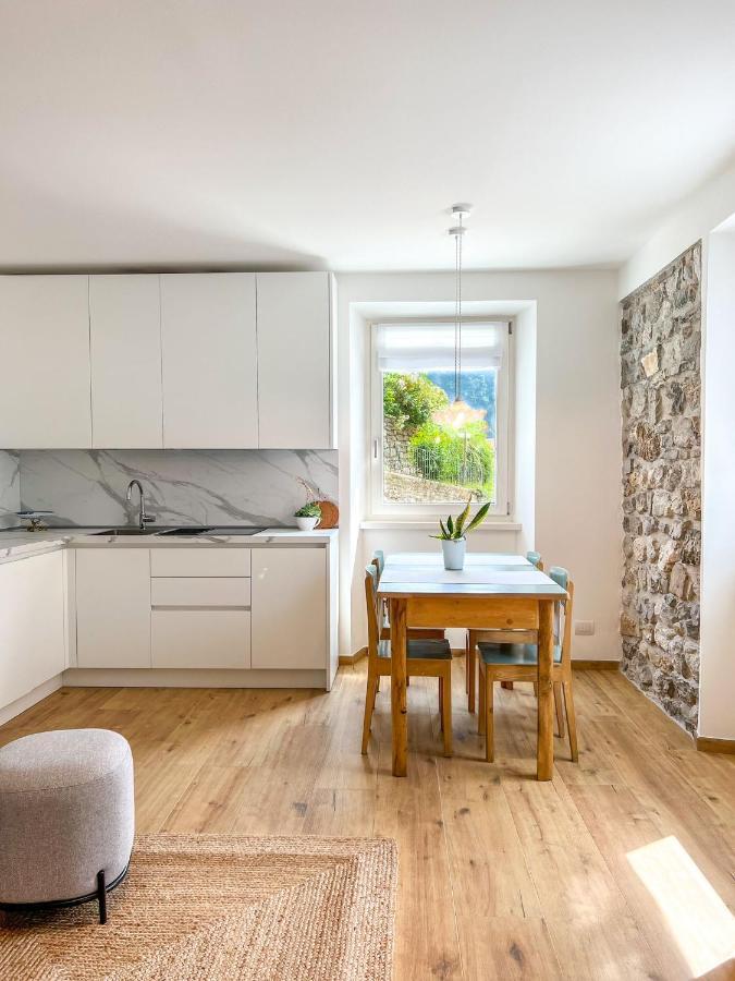 Sant'Antoni Apartments Tenno Exteriér fotografie